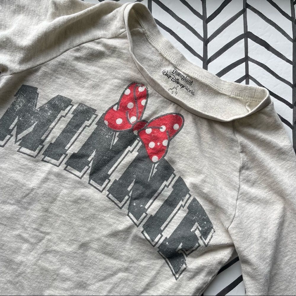 Walt Disney World Minnie Lightweight Crew Neck Sweater